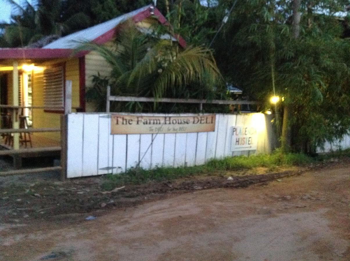 Placencia Hostel Exterior foto